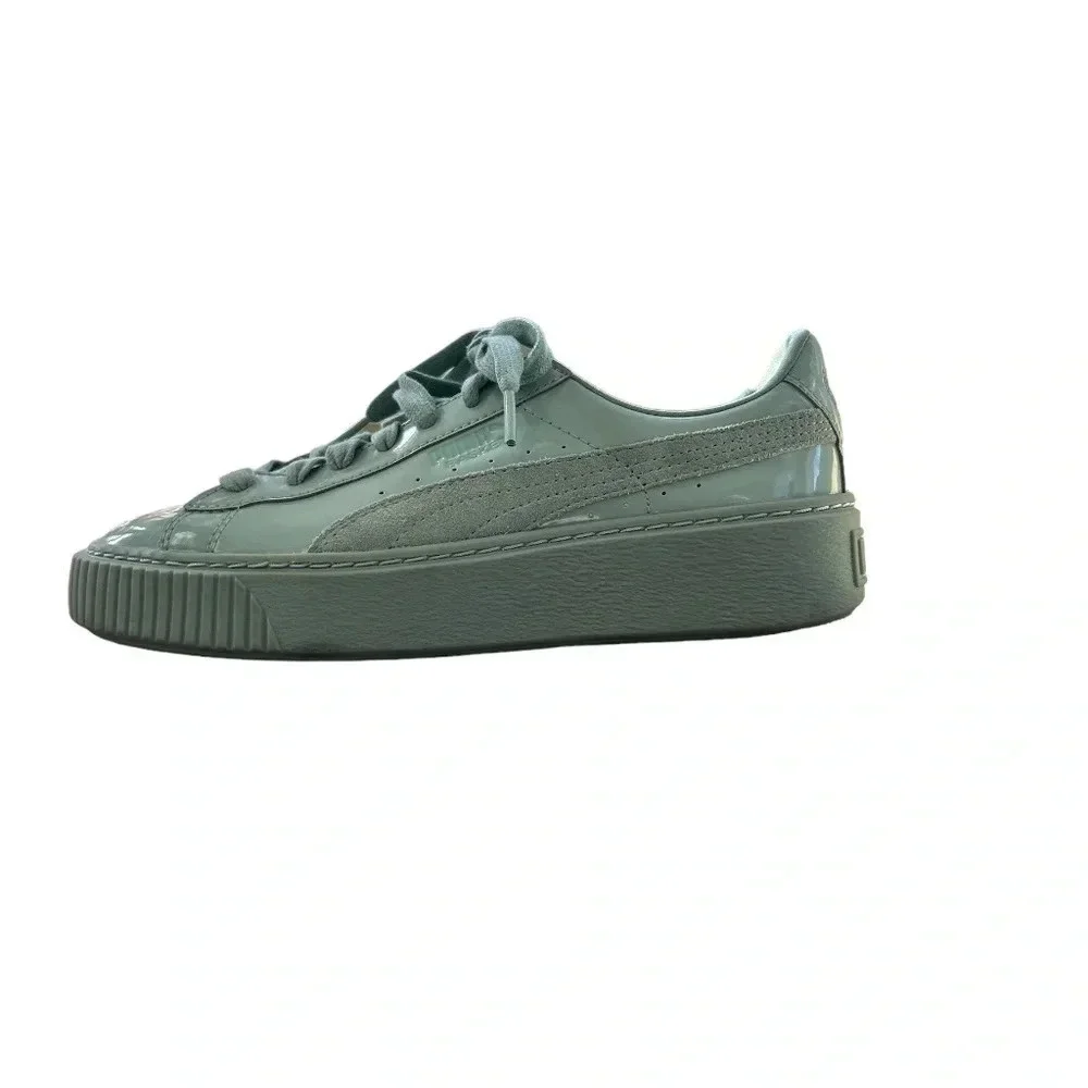 Puma Basket Platform Sneakers Sz 37 EU (6.5 US)
